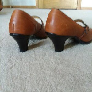 Softspots (Barely Worn) Like New